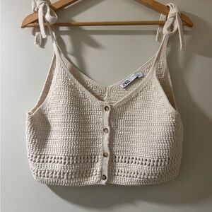 NWOT Zara Off-White Knit Crop Top